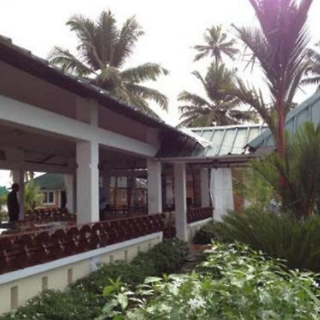 Riverine Resort Alappuzha Zewnętrze zdjęcie